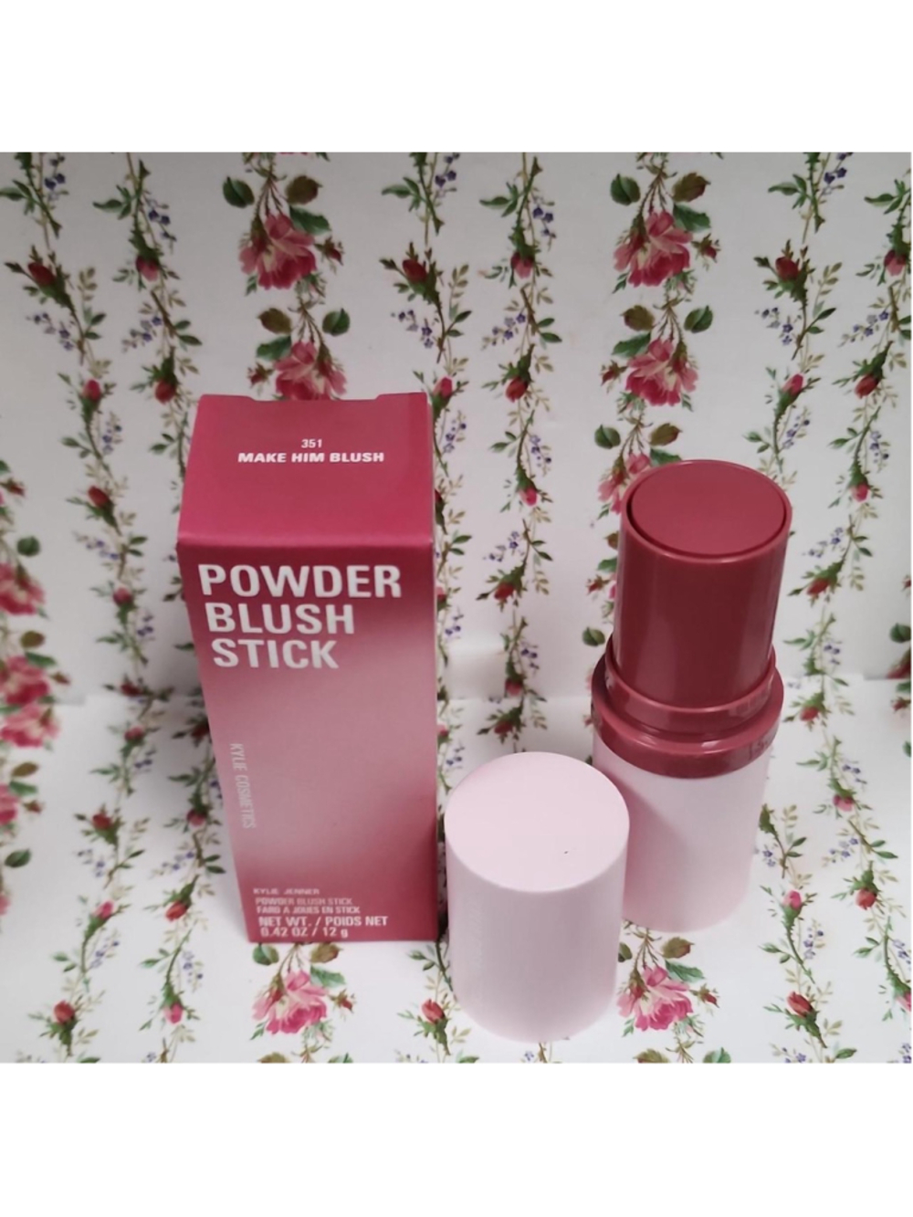 Kylie Cosmetics Make Him Blush Stick in shade 351
#kylie #blush
